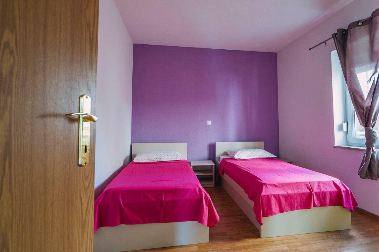 Apartments Dea Baška Voda Kültér fotó