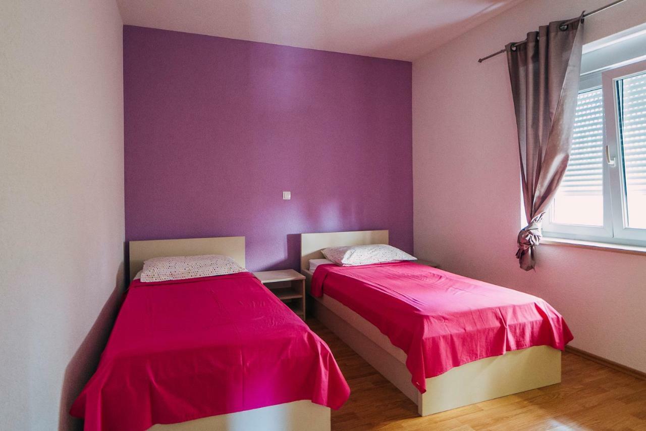 Apartments Dea Baška Voda Kültér fotó